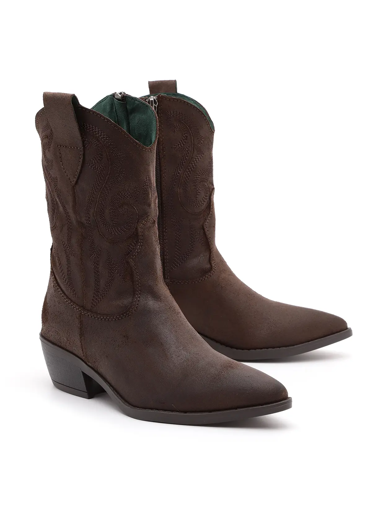 דבי- בוקרים שפאלט ריקמה