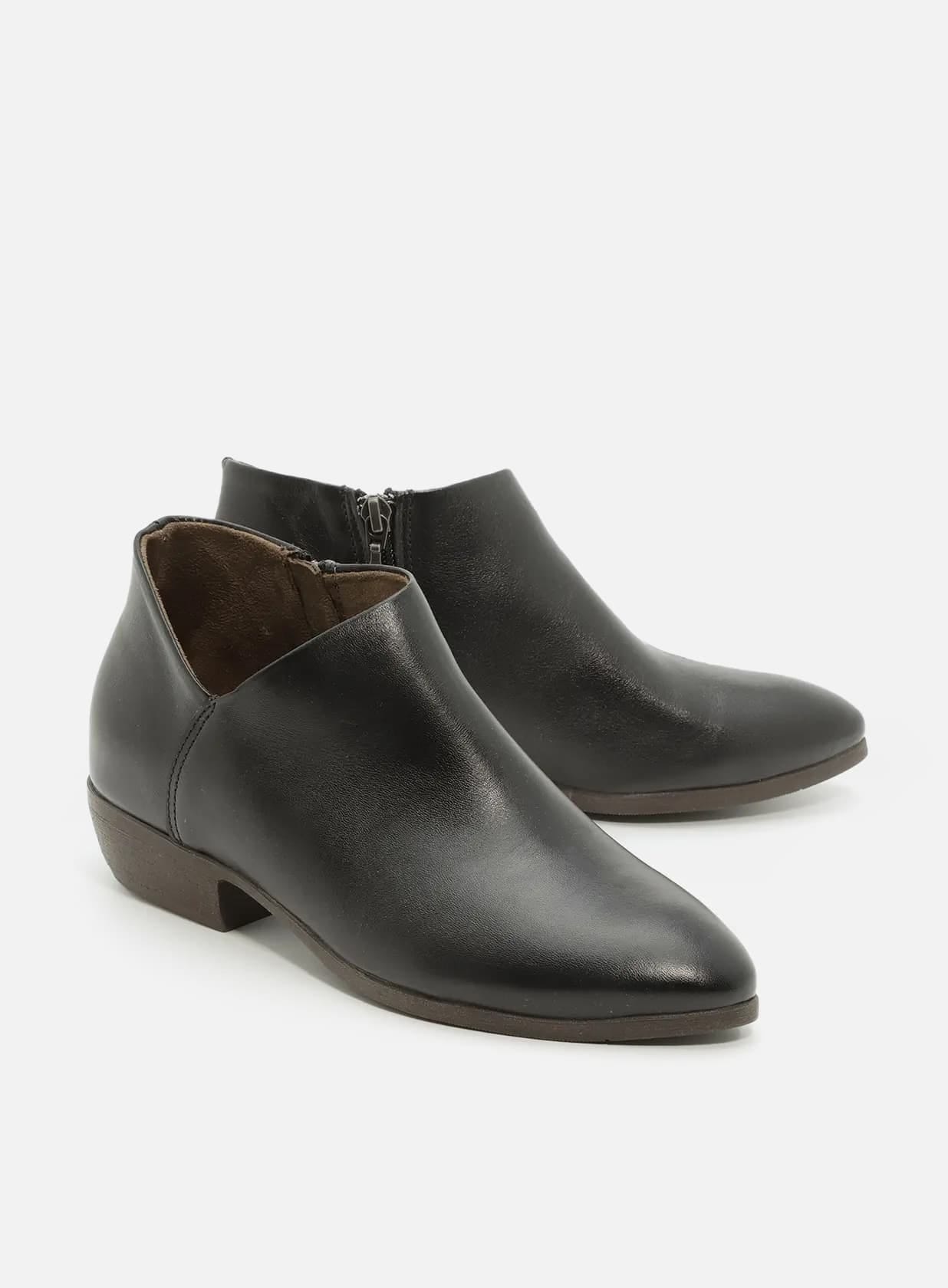 אביבה- נעל V מבריק