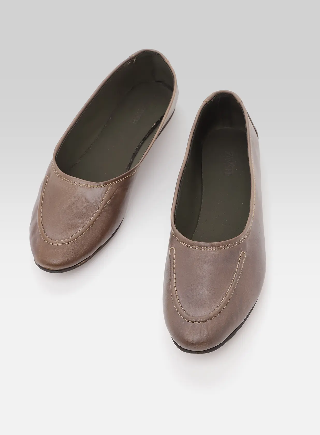 רבקה- מוקסין סירה מבריק