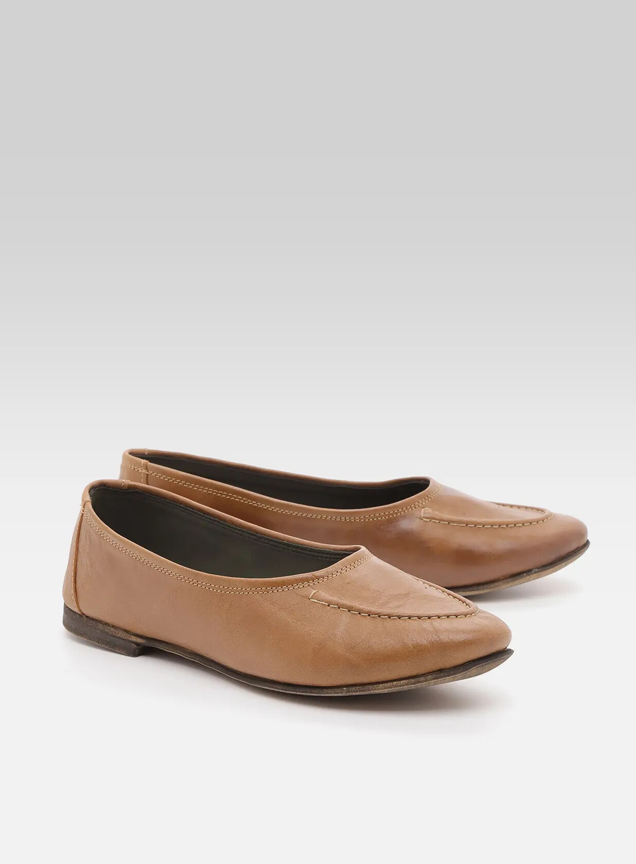 רבקה- מוקסין סירה מבריק