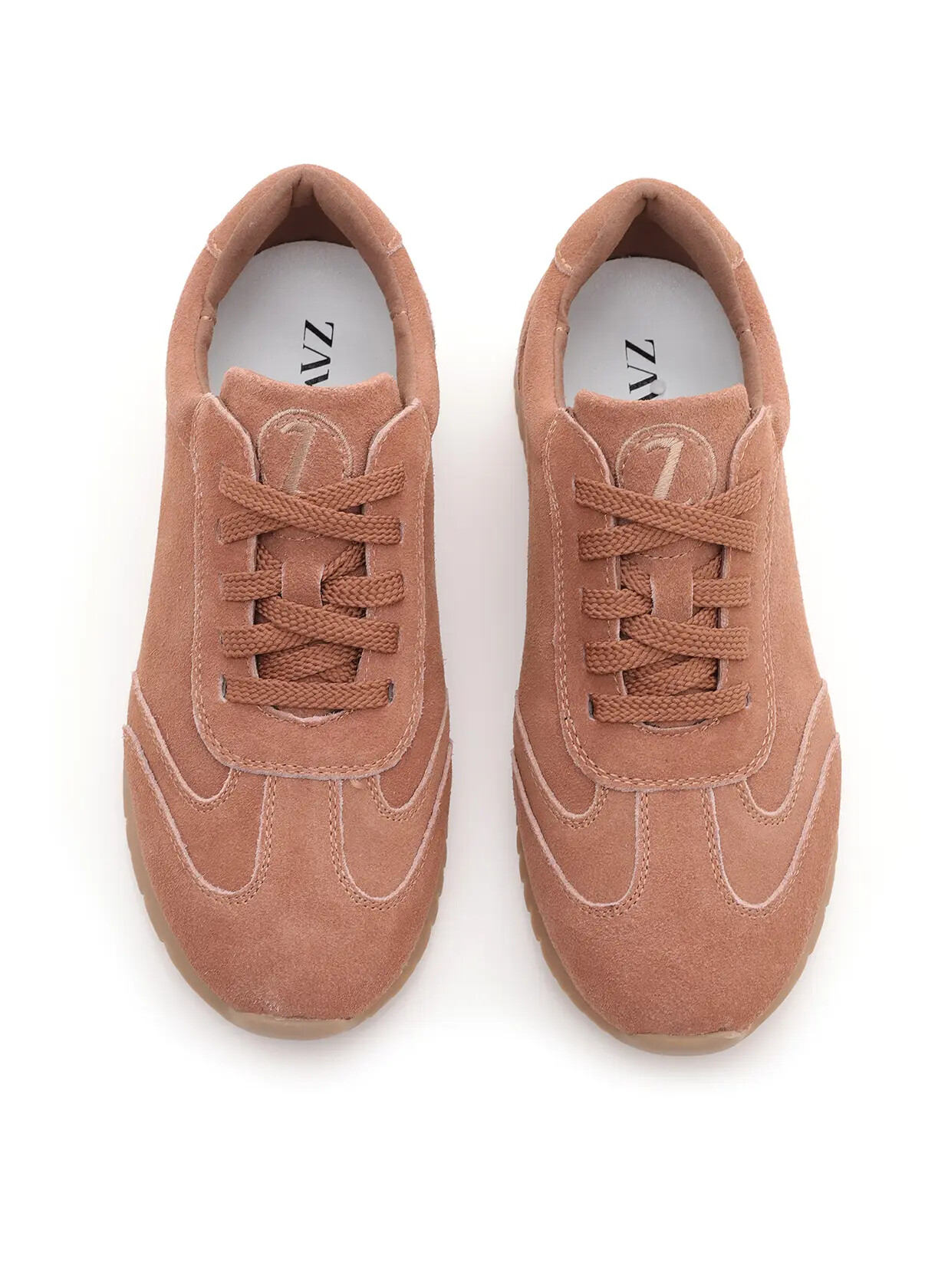 נוגה- סניקרס זמש