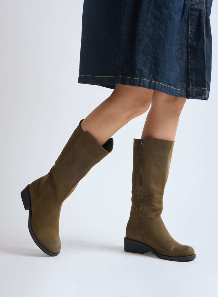 מגפיים גבוהים טבעוניים – סקרמנטו